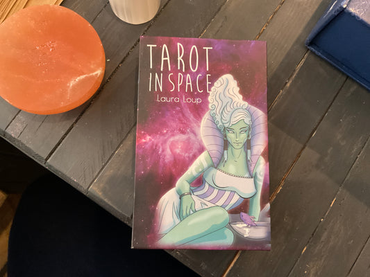 Tarot in space by Laura loup